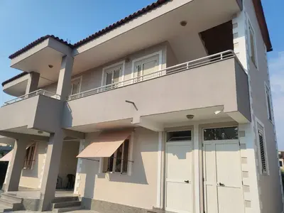 Villa for sale in Plazh, Durrës, 415 m². Photo 1 of 12
