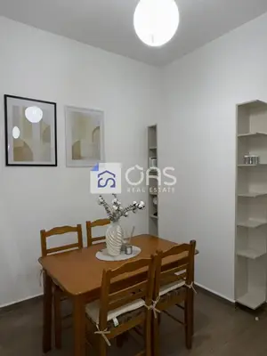 Apartament 1+1 me qera në Blloku, Tiranë, 40 m². Foto 4 nga 5