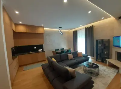 Apartment 2+1 for rent in TEG, Tirana, 110 m². Photo 1 of 6