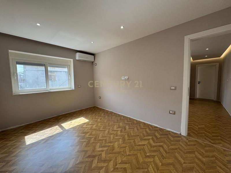 Apartament 2+1 në shitje në Rruga Neki Libohova, Durrës, 68 m². Foto 5 nga 7