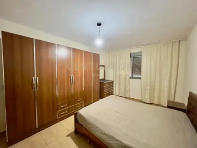 Apartament 1+1 me qera në Rruga Kongresi i Manastirit, Tiranë, 60 m². Foto 5 nga 8