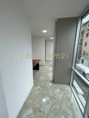 Commercial space for rent in Lagjja 16, Durrës, 159 m². Photo 6 of 7