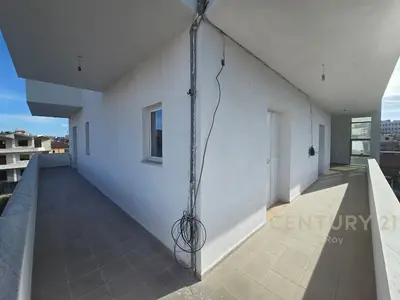 Villa for sale in Ish Këneta, Durrës, 673 m². Photo 4 of 12