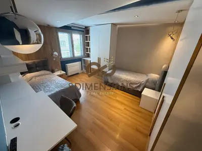 Apartment 3+1 for rent in Kinostudio, Tirana, 125 m². Photo 4 of 7