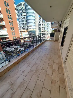 Apartament 1+1 me qera në Kompleksi Delijorgji, Tiranë, 74 m². Foto 6 nga 6