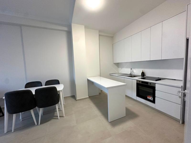 Apartament 1+1 me qera në Rruga Dritan Hoxha, Tiranë, 75 m². Foto 3 nga 9