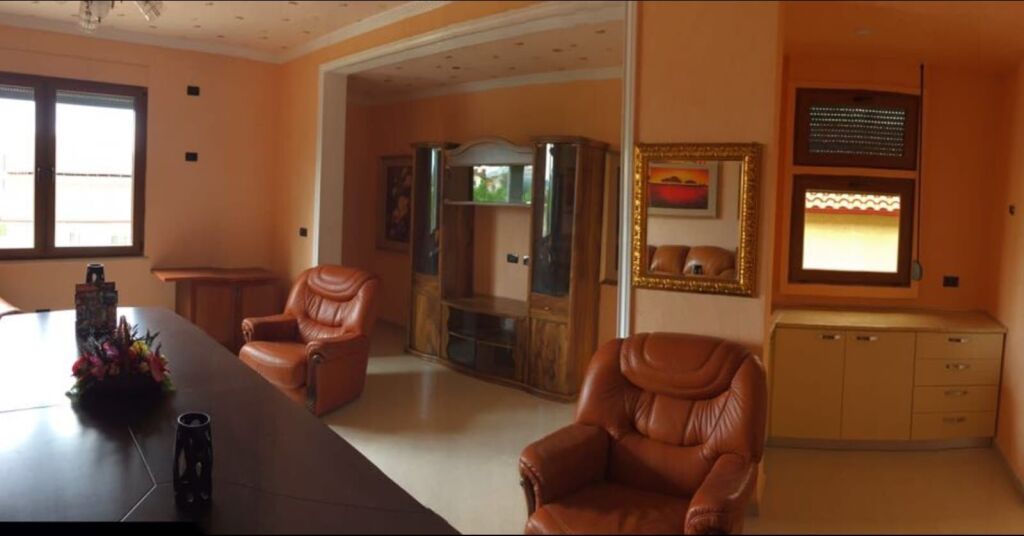 Villa in vendita ad Instituti bujqesor, Kamza, 620 m². Foto 3 di 3