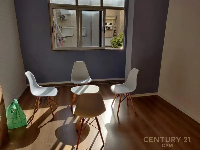 Appartamento 1+1 in vendita a Pazari i Ri, Tirana, 52 m²