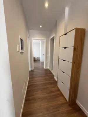 Apartament 2+1 me qera në Sauk, Tiranë, 100 m². Foto 9 nga 11