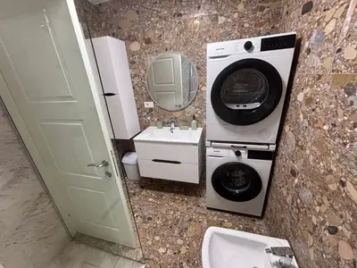 Apartament me qera në Lake View Residences, Tiranë, 105 m². Foto 5 nga 8