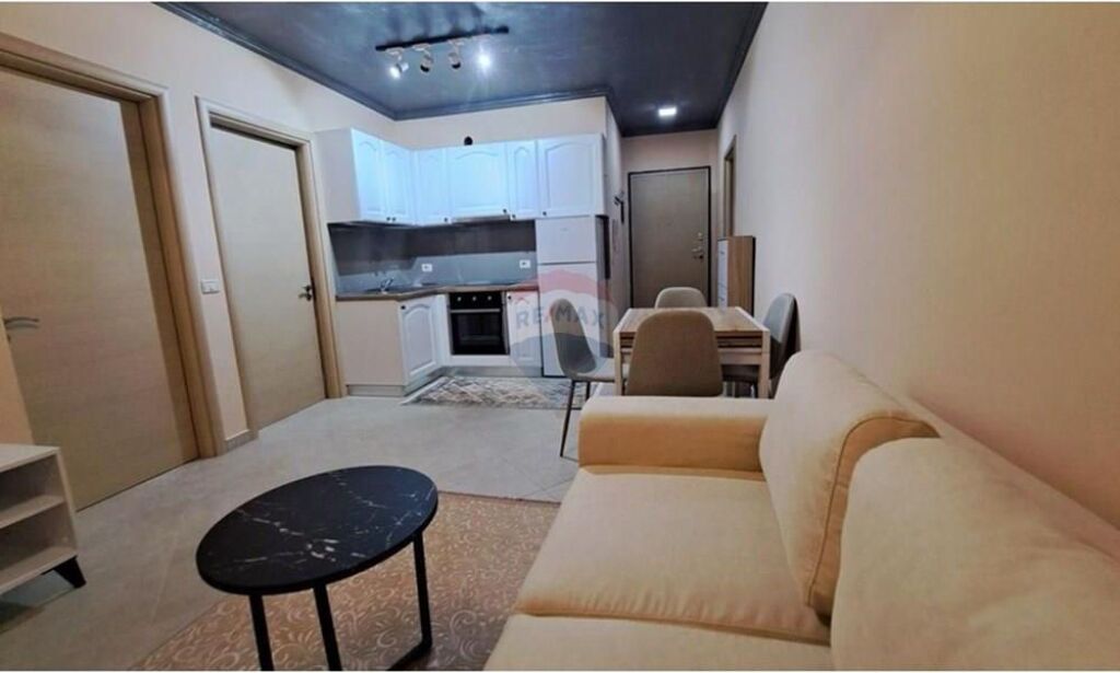 Apartment 2+1 for sale in Rruga Mine Peza, Tirana, 81 m². Photo 1 of 3