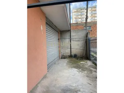 Villa for sale in Rruga Aleksander Goga, Durrës, 411 m². Photo 3 of 9