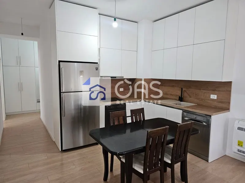Appartamento 2+1 in affitto ad Ali Demi, Tirana, 100 m²