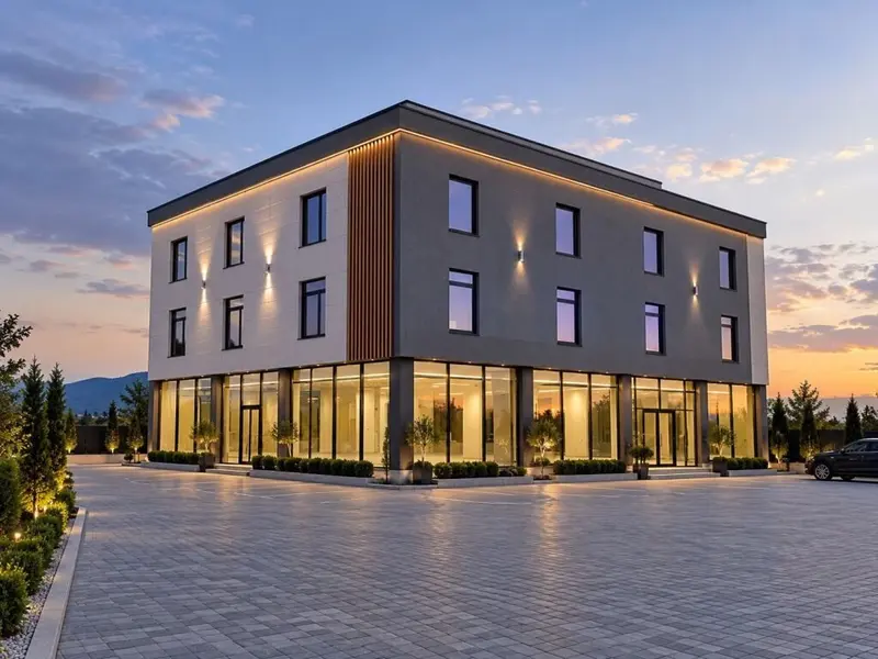 Ambient biznesi në shitje në Rinas, Tiranë, 3 600 m²