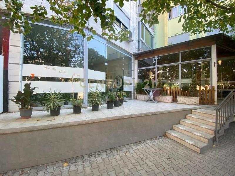 Ambient biznesi në shitje në Rruga Ndre Mjeda, Tiranë, 70 m²