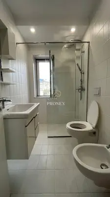 Apartament 2+1 me qera në Rruga e Durrësit, Tiranë, 90 m². Foto 7 nga 10