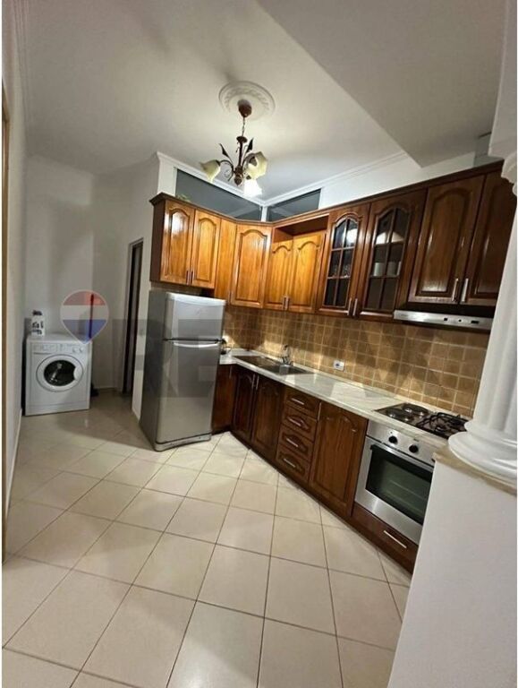 Apartment for sale in Fresku, Tirana, 55 m². Photo 3 of 3