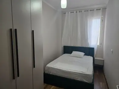 Apartament 2+1 me qera në Qendër, Durrës, 85 m². Foto 5 nga 6