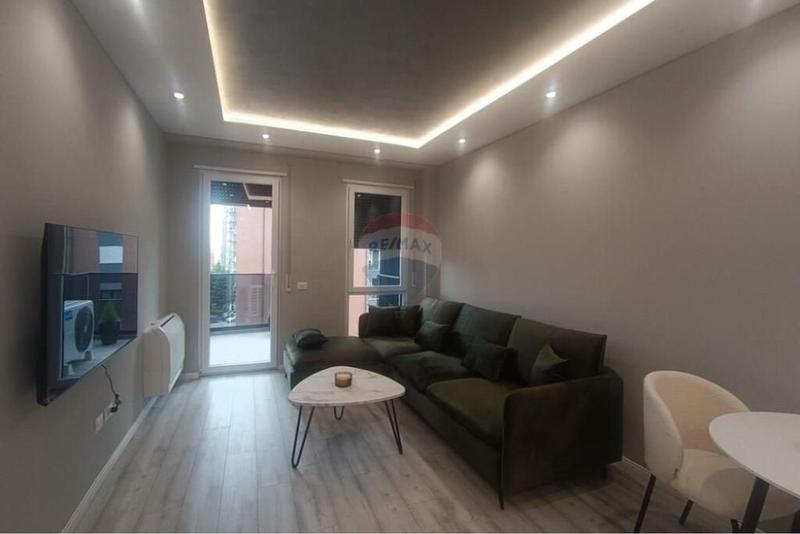 Apartment 1+1 for rent in Rruga Egnatia, Tirana, 75 m²