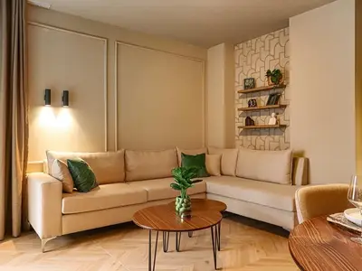 Apartament 1+1 në shitje në Rruga 40 Shenjtorët, Sarandë, 71 m². Foto 2 nga 9