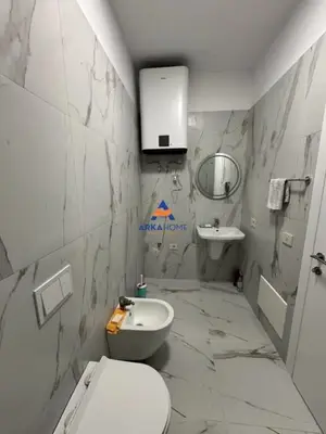 Appartamento 2+1 in affitto a Rruga Mine Peza, Tirana, 94 m². Foto 6 di 7