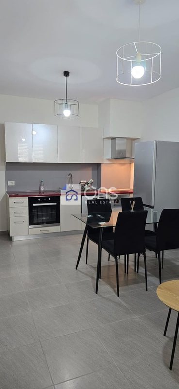 Apartament 1+1 me qera në Komuna e Parisit, Tiranë, 50 m²