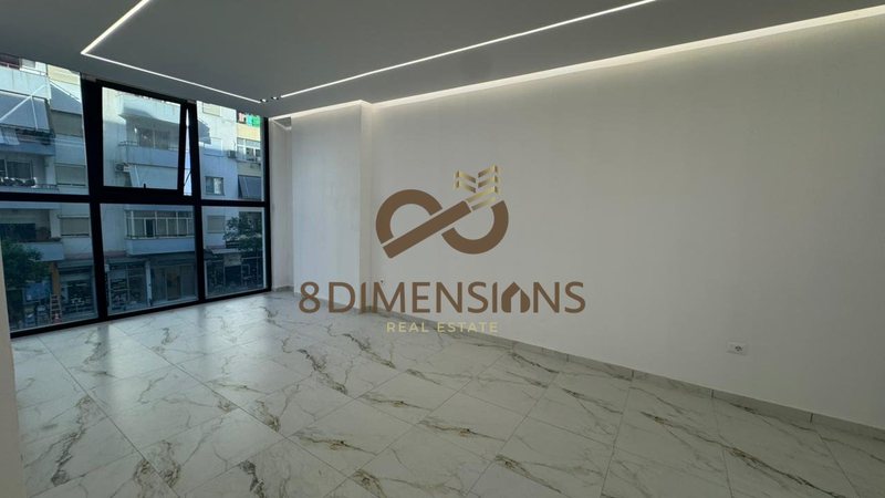 Locale commerciale in affitto a Astir, Tirana, 74 m²