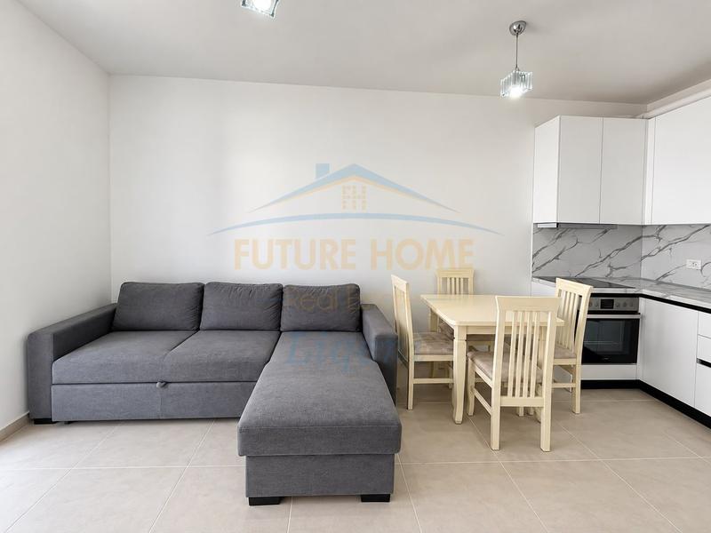 Appartamento 2+1 in vendita a Univers City, Tirana, 84 m²