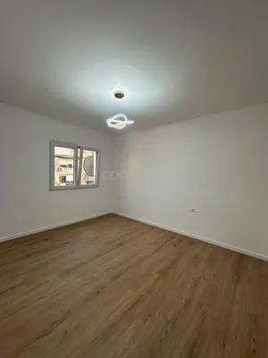 Apartament 1+1 në shitje në Tregu Elektrik, Tiranë, 63 m². Foto 5 nga 6