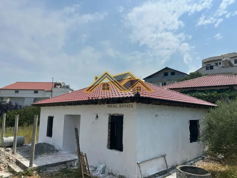 Shtëpi private në shitje në Shkallnur, Durrës, 480 m²