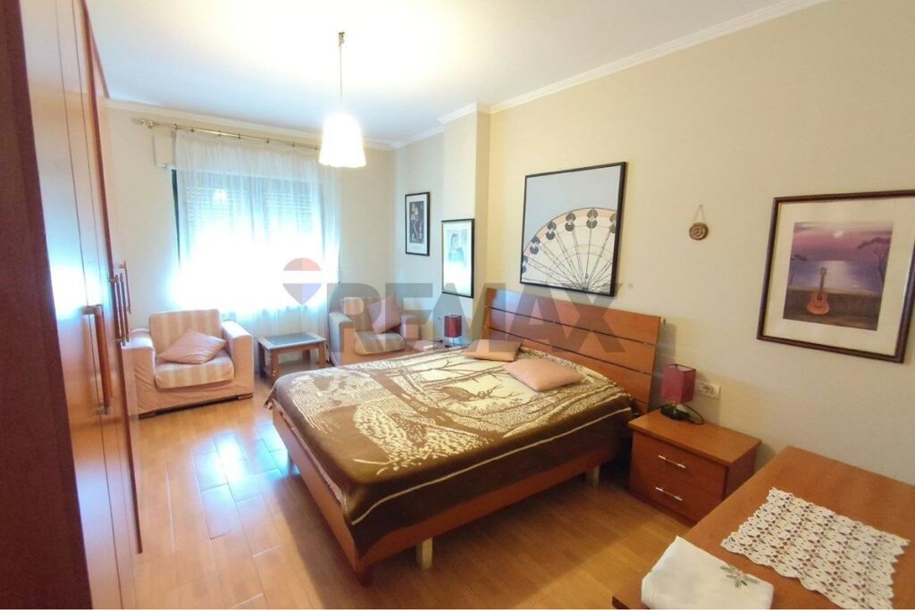 Apartment for rent in Liceu Artistik, Tirana, 100 m². Photo 3 of 3