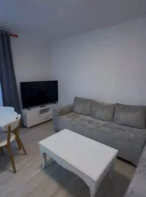 Appartamento 1+1 in vendita a Shkolla e Bashkuar, Tirana, 56 m². Foto 3 di 9