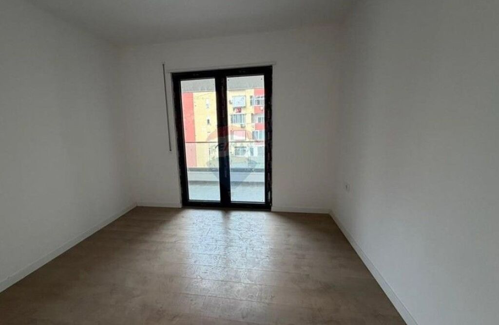 Apartment 2+1 for sale in Komuna e Parisit, Tirana, 106 m². Photo 3 of 3