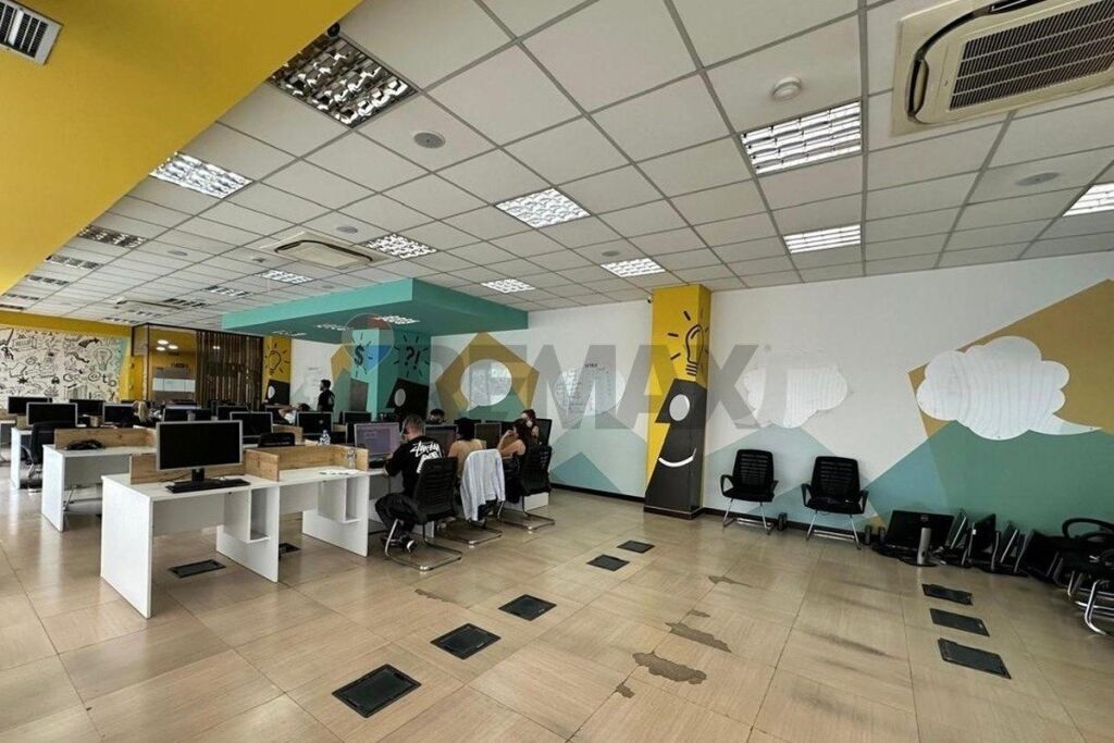Ufficio in affitto a Kompleksi Delijorgji, Tirana, 530 m²