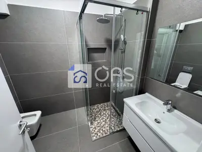 Apartament 1+1 me qera në Pallati me Shigjeta, Tiranë, 70 m². Foto 4 nga 7
