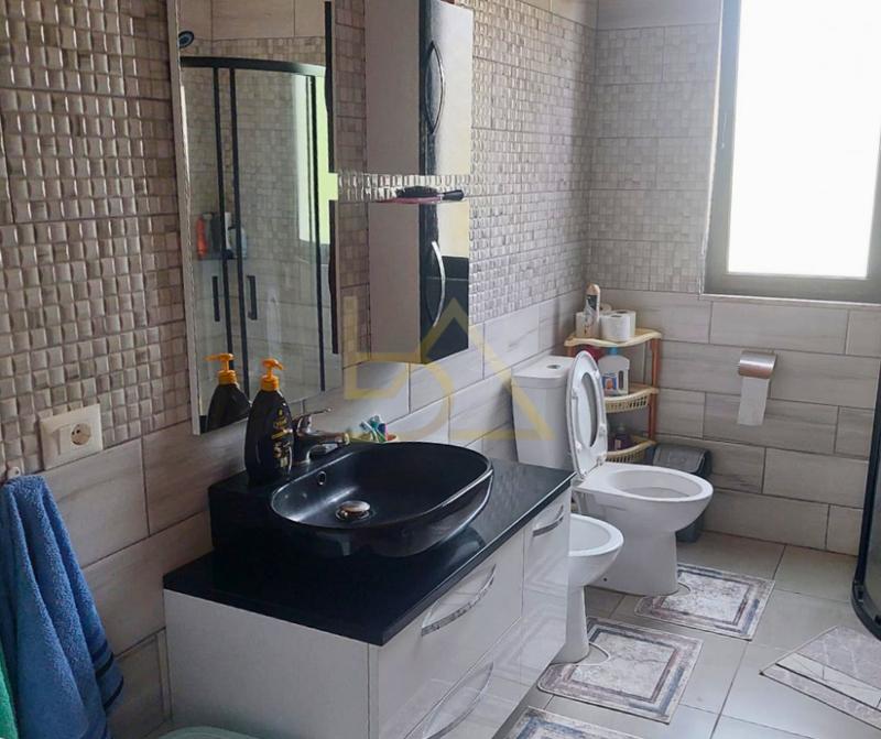 Shtëpi private në shitje në Marikaj, Tiranë, 160 m². Foto 12 nga 12