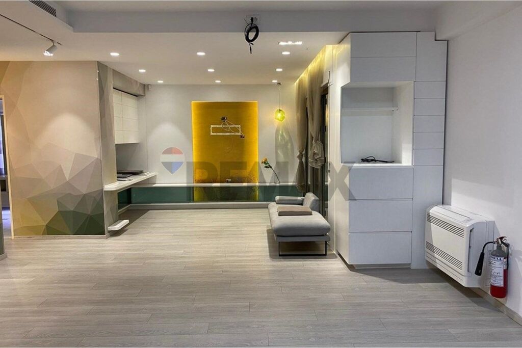 Appartamento in affitto a Kompleksi Delijorgji, Tirana, 98 m². Foto 1 di 3