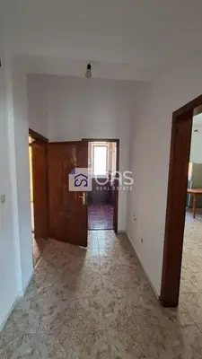 Apartament 1+1 me qera në Rruga Viktor Hygo, Tiranë, 90 m². Foto 3 nga 4