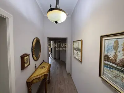 Appartamento 2+1 in affitto a Blloku, Tirana, 91 m². Foto 6 di 10