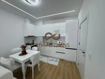Apartament 1+1 me qera në Kompleksi Aura, Tiranë, 76 m². Foto 2 nga 4