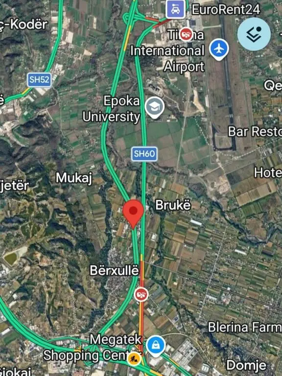 Terreno in vendita a Berxull, Tirana, 3.300 m²