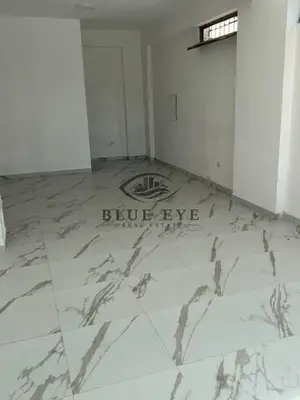 Ambient biznesi me qera në Tregu Industrial, Durrës, 40 m². Foto 1 nga 4