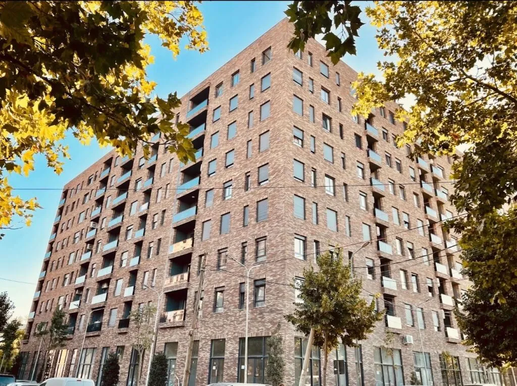 Apartament 3+1 nĂ« shitje nĂ« Rruga 5 Maji, TiranĂ«, 153 mÂČ. Foto 1 nga 3