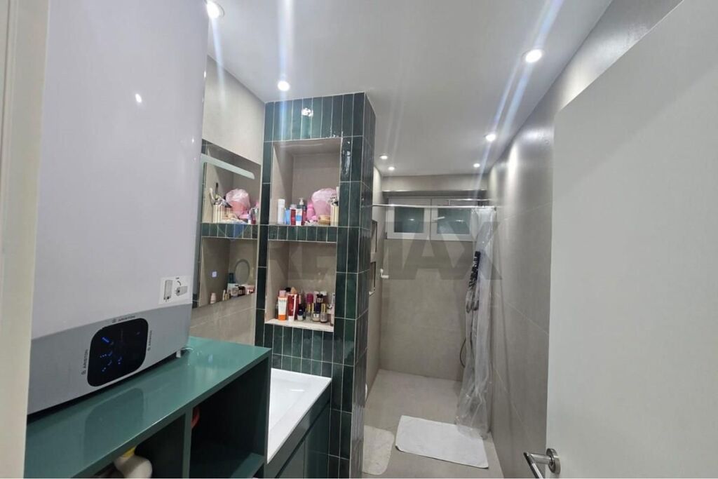 Appartamento in vendita a Brryli, Tirana, 76 m². Foto 3 di 3