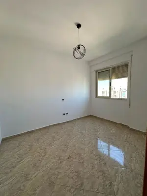 Apartament 2+1 në shitje në Ura e Dajlanit, Durrës, 82 m². Foto 2 nga 8