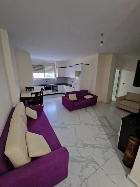 Apartment 2+1 for rent in Spitali Rajonal, Durrës, 80 m². Photo 1 of 12
