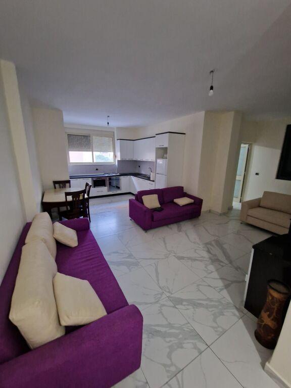 Appartamento 2+1 in affitto a Spitali Rajonal Durrës, Durazzo, 80 m²