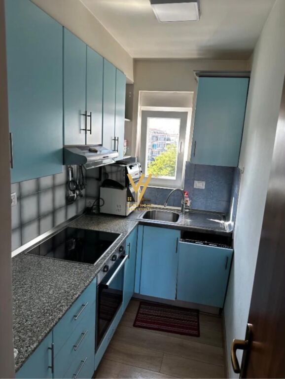 Apartament 2+1 me qera në Brryli, Tiranë, 75 m². Foto 3 nga 3
