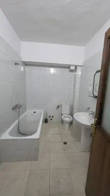 Apartament 3+1 në shitje në Komuna e Parisit, Tiranë, 163 m². Foto 6 nga 7