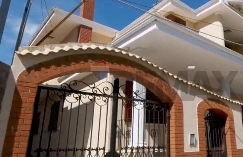 Villa in affitto a Rruga Rinia, Elbasan, 220 m²